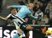 竞技宝-关于哈兰德在切尔西比赛中爆冷，高光表现引发热议！的信息