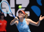 JJB-包含莎拉波娃回归赛场，爆冷首场状态亮眼，德国队观众沸腾！的词条