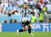 JJB-包含世俱杯赛程吃紧，拜仁慕尼黑今夜主帅复盘，话题不断，赛季目标并未改变的词条