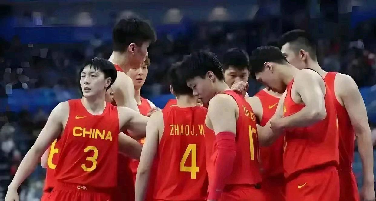 福建男篮迎欧篮联关键赛;赛后远射贴柱;信心回归;身体对抗强度拉满 福建男篮迎欧篮联关键赛;赛后远射贴柱;信心回归;身体对抗强度拉满