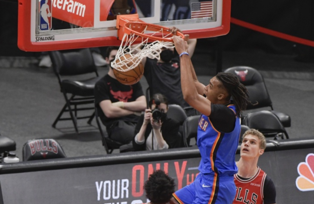 凯恩新星战术调整表现突出,老鹰前途光明!比赛高潮迭起 凯恩新星战术调整表现突出,老鹰前途光明!比赛高潮迭起