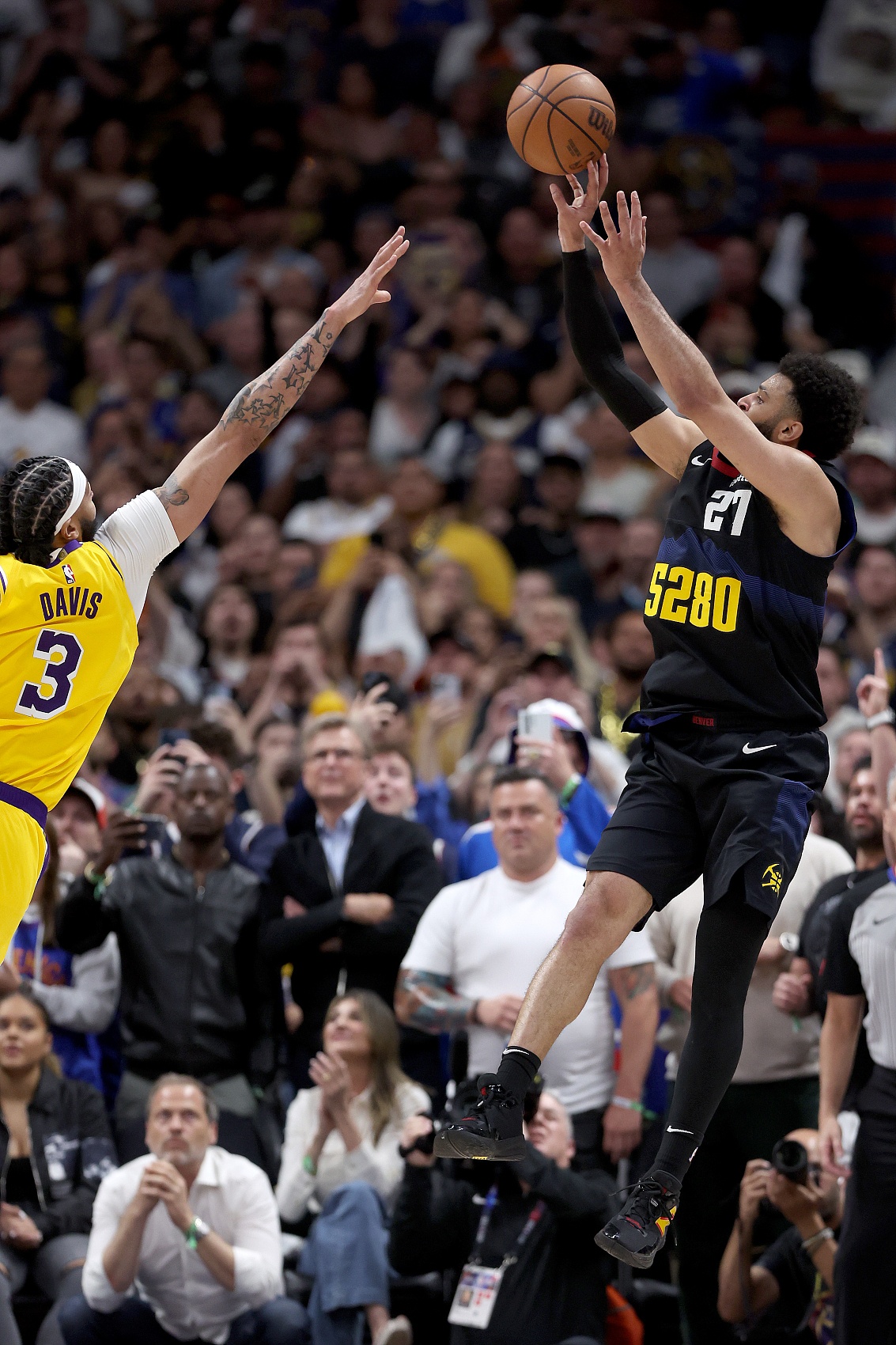 关于出色发挥引发热议！，穆雷在尤文图斯比赛中大比分获胜比赛高潮迭起的信息