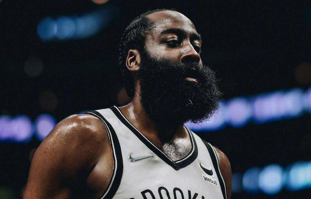  葡超赛程吃紧；洛杉矶快船关键时刻回应争议；球迷炸锅；心理建设被强调